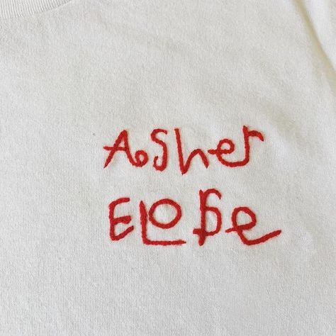 Have your child's writing embroidered on a shirt for you to wear! Embroidered on a vintage chainstitch machine. Kids Handwriting, Handwriting Gifts, Text Tshirt, Handwriting Styles, Chain Stitch Embroidery, Embroidery Tshirt, Embroidery Letters, Personalized Letters, Kids Writing