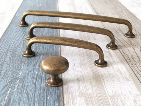 Antique Cabinet Pulls, Vintage Kitchen Hardware, Antique Bronze Kitchen Hardware, Bronze Hardware Kitchen, Rustic Cabinet Pulls, Bronze Kitchen Hardware, Antique Brass Cabinet Hardware, Wardrobe Pulls, Vintage Cabinet Hardware