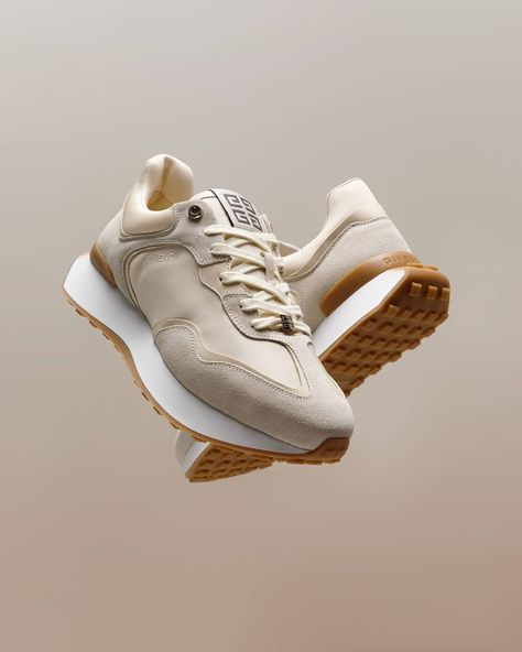 END. on Instagram: “@givenchyofficial's GIVRunner Sneaker is crafted from suede, calfskin leather, nylon and gum rubber. #givenchy” Shoe Advertising, Shoes Fashion Photography, Sneaker Posters, Shoes Ads, New Balance 327, Shoes Photography, Shoes Photo, Retro Sneakers, Sneakers Men Fashion