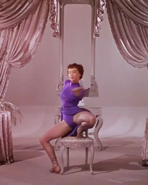 The magic of old Hollywood on Instagram: "Leslie Caron in An American in Paris (1951)" Burlesque Videos, Boogie Woogie Dance, American In Paris, Leslie Caron, An American In Paris, Classic Hollywood Glamour, Dance It Out, Boogie Woogie, Funny Video Memes