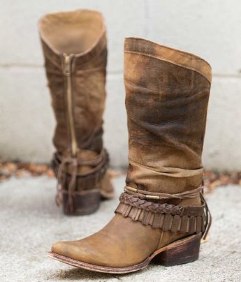 Love these.  A zipper in the back solves my high instep problem with cowboy boots. Mode Country, Bota Country, Pu Boots, Estilo Country, Boots Are Made For Walking, Cowboy Boots Women, Cute Boots, Cowboy Boot, Cow Boy