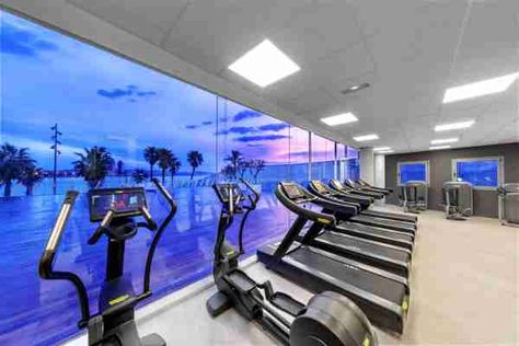 The best hotel gyms in the world Travel To Barcelona, Cruise Luxury, W Barcelona, Barcelona Hotel, South Beach Hotels, Hotel Gym, Hotel Photos, Barcelona Hotels, Best Family Vacations