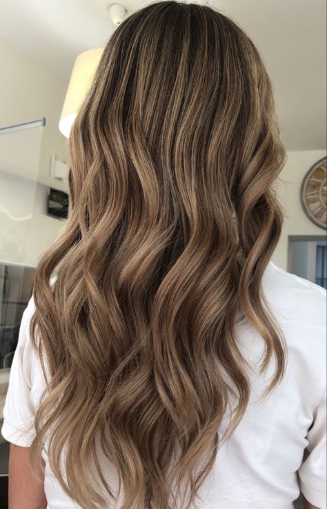 #balayage #olaplex #hairstylist Lighter Brown Hair With Highlights, Brownish Highlights, Light Brown Hair With Balayage, Light Brunette Balayage, Blonde With Brown Highlights, Light Brown Hair With Lowlights, Utah Curls, Light Brunette Hair Color, Lighter Brown Hair