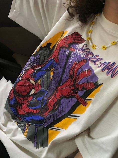 Spiderman Tshirt, Lily Calloway, Spiderman Outfit, Spiderman Shirt, Spiderman Theme, Marvel Clothes, Addicted Series, Looks Party, Amazing Spiderman