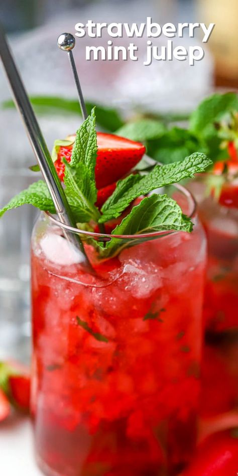 Strawberry Mint Drink, Drinks With Mint Leaves Cocktails, Strawberry Simple Syrup Cocktails, Strawberry Mint Recipes, Strawberry Mint Cocktail, Easy Mint Julep Recipe, Mint Julep Punch, Mint Julep Recipe Pitcher, Lotus Drinks