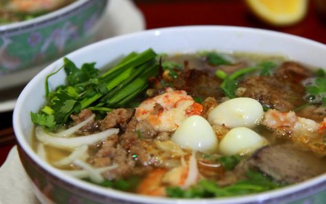 Hu Tieu, Vietnamese Shrimp, Vietnamese Soup, Noodle Restaurant, Cantonese Food, Cambodian Food, Vietnam Food, Foreign Food, Taiwanese Food