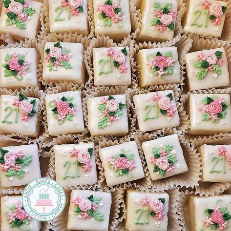 Birthday Petit Fours, Wedding Shower Petit Fours, Floral Petit Fours, Pink Petit Fours, Petit Fours Decorations, Wedding Petit Fours, Petit Fours Wedding, Coquette Bachelorette, Petit Fors