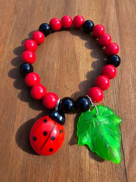 New! Kids ladybird bracelet - ladybug polyresin charm bracelet was just added to eBay. Check it out! #eBay #eBaySeller Black And Red Acrylic, Garden Insects, Green Leaf, Acrylic Beads, Adjustable Bracelet, Kids Wear, Travel Essentials, Beaded Bracelet, Insects