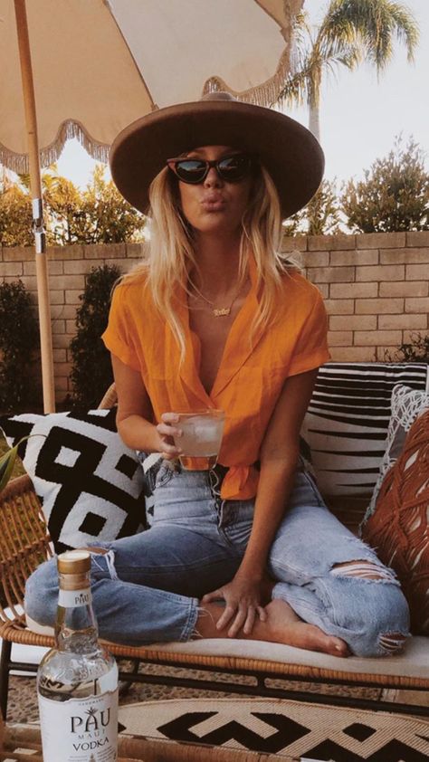 Beachy Style Outfits, Colorful Boho Outfit, Surf Aesthetic Outfit, Salty Blonde, Slowly But Surely, Boho Style Outfits, Outfits Casuales, The Block, Cute Casual Outfits