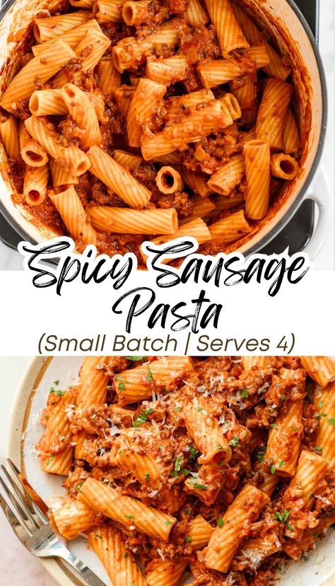 A rich and super delicious spicy sausage pasta recipe with a creamy, tomato and sausage sauce tossed with rigatoni pasta. #spicysausagergatoni #rigatonipasta #pastarecipes Tomato Rigatoni Pasta, Pasta With Sausage Recipes, Sausage Rigatoni Pasta, Spicy Rigatoni Pasta, Italian Sausage And Pasta, Sausage Rigatoni Recipes, Spicy Rigatoni, Rigatoni Recipe, Sausage Pasta Recipe