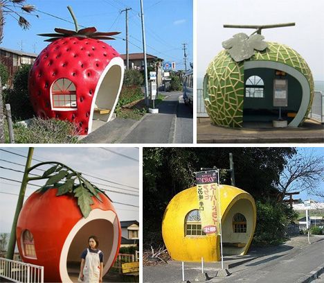 Giant Fruit-Shaped Bus Stops Line Streets in Konagai, Japan (part of Isahaya City in Nagasaki). Kids gonna love to wait if the shelter like this! Frog Core, Utopia Ideas, Strange Houses, Weird Houses, Strange Buildings, Fantastic Architecture, Bus Shelters, Bus Stops, Awesome Architecture