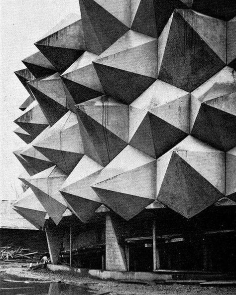 The 'Concrete Hedgehog,' also known as the Swiss Army Pavilion, designed by Carl Fingerhuth in 1964 Architecture Cool, Brutalism Architecture, Brutalist Buildings, Concrete Architecture, Ludwig Mies Van Der Rohe, Renzo Piano, Brutalist Architecture, Organic Architecture, Zaha Hadid