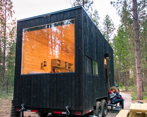 Getaway Cabin Review: The New Coolest Way to Disconnect…or Is It? Getaway Cabins Woods, Getaway Cabin Couple, Cabin Couple, Relax In Nature, Cabins In Texas, Getaway Cabin, Dream Forest, Holiday Houses, Cozy Houses