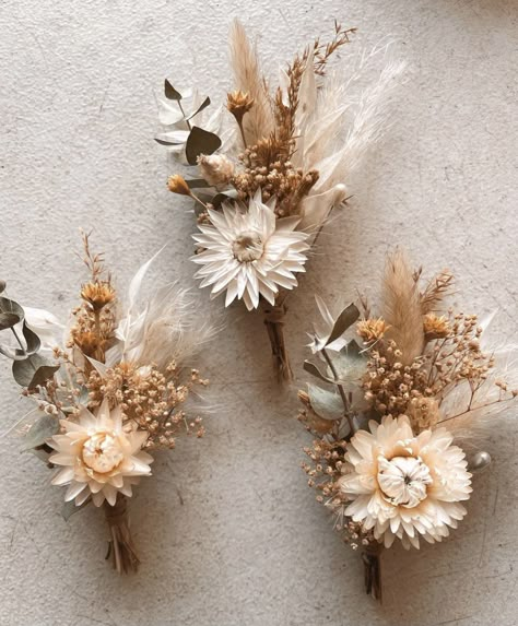 Dried Flower Buttonaire, Dried Flower Corsage Wedding, Dried Corsage, Boho Corsage, Dried Flower Corsage, Dried Boutonniere, Boho Boutonniere, Dried Flower Boutonniere, Dried Flower Decor