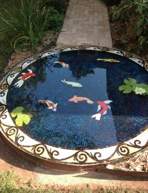 A neighbor posted this on FB, it's a glass mosaic koi pond. I thought it was good enough to share. - Imgur Backyard Waterfalls, Mosaic Tiles Crafts, Murs Roses, Mosaic Birdbath, Seating Outdoor, Pond Painting, Mosaic Art Diy, Backyard Ponds, Outdoor Fountains