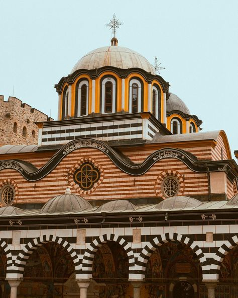 rila monastery: a beautiful architectural gem tucked away in the bulgarian countryside #rila #rilamonastery #bulgaria #architecture #architecturephotography #travel #travelphotography #travelsofia #travelbulgaria Bulgaria Architecture, Bulgarian Architecture, Rila Monastery, Architecture Photography, Bulgaria, Sofia, Travel Photography, Architecture, Photography