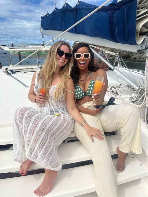 Catamaran Outfit, Catamaran Cruise, Beach Wedding Outfit, Beach Vacation Style, Outfits Vacation, Cruise Outfits, Beach Outfits, Summer Inspo, Vacation Style