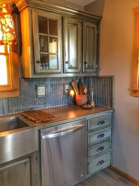 Metal Backsplash Kitchen, Tin Backsplash Kitchen, Metallic Backsplash, Kitchen Redo, Counter Tops, Kitchen Remodel Idea, Farmhouse Kitchen Decor, Rustic Kitchen, Country Kitchen