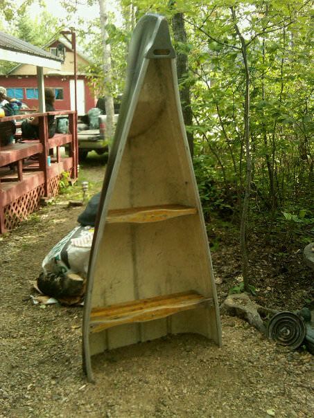 #Boat, #Canoe, #DIY, #Recycled, #Shelf Canoe Shelves, Canoe Shelf, Sand Pits For Kids, Boat Bookcase, Boat Shelf, Boat Furniture, Boat Bed, Wooden Canoe, Garden Shelves