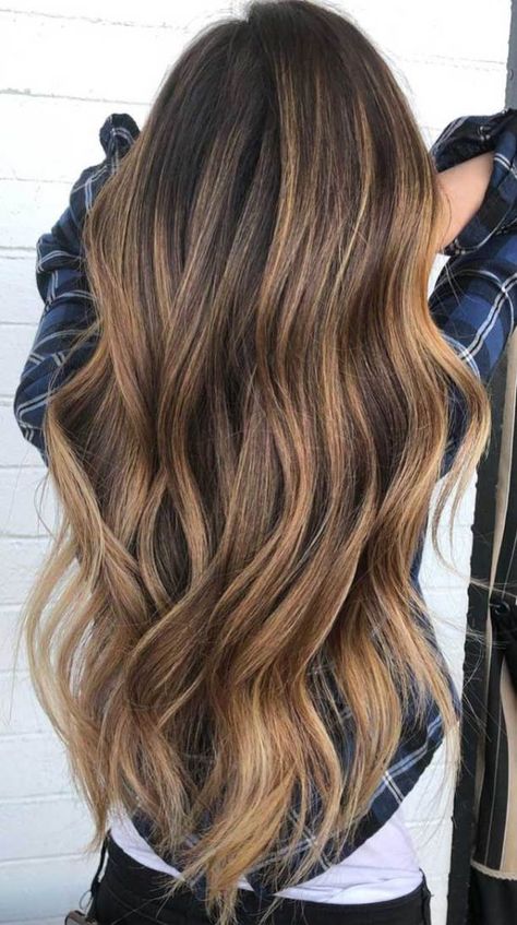 Best wedding hair color ideas Fesyen Rambut Pendek, Rooty Blonde, Balayage Hair Honey, Honey Balayage, Wedding Hair Colors, Rambut Brunette, Gorgeous Hair Color, Caramel Hair, Brunette Balayage Hair