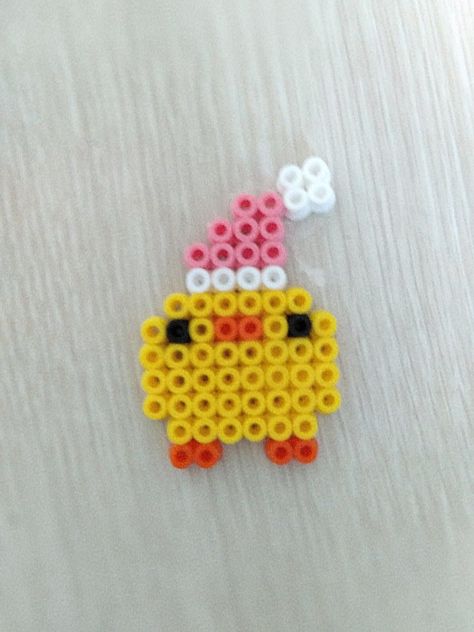 Hedgehog Perler Beads Pattern, Perler Beads Ideas Mini, Melty Beads Ideas Aesthetic, Perler Beads Small Cute, Cute Hama Beads Patterns, Cute Perler Bead Ideas Kawaii, Perler Bead Patterns Small Easy Pokemon, Easy Perler Bead Ideas Simple, Things To Make With Melty Beads