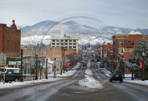 Main street of Lewistown, Montana where I went to high school. Lewistown Montana, Town Pictures, Montana Homes, Bozeman Montana, I Love America, Big Sky Country, John Steinbeck, Love America, Native American Heritage