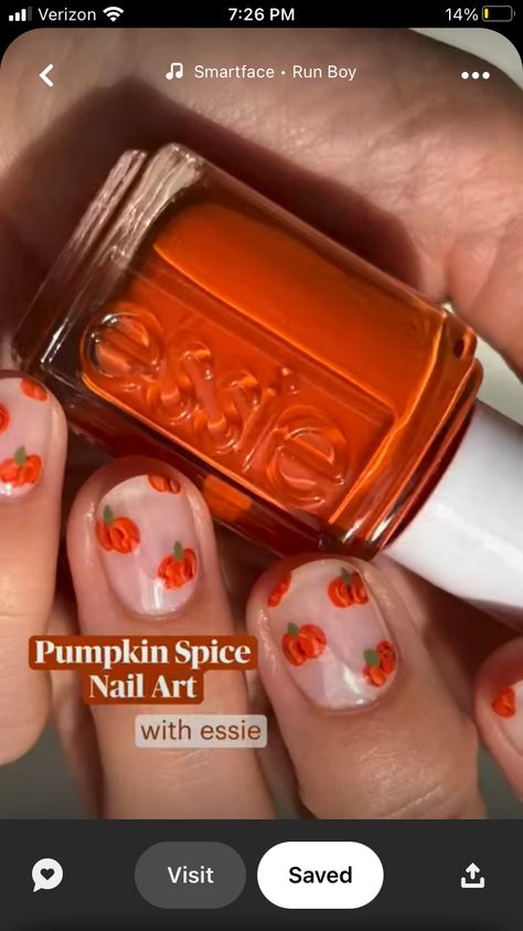 Alien Nails, Pumpkin Spice Nails, Halloween Nails Diy, Happy Halloweenie, Cute Halloween Nails, Pumpkin Nails, Short Acrylic Nails Designs, Halloween Nail, Cute Nail Art