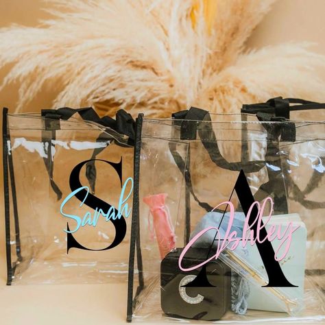 ❤️ Personalized Initial Clear Tote Bags. This clear bag is fun and perfect for taking into those secure stadiums. | By Exclusivesgifts Clear Beach Bag, Do Not Waste Your Time, Cheap Girls Clothes, Transparent Bags, Cheap Pool, Clear Gift Bags, Clear Stadium Bag, Travel Airport, Stadium Bag