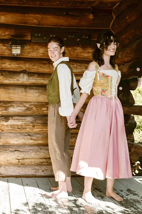 Women’s Hobbit Costume, Hobbit Themed Party Outfit, Lady Hobbit Costume, Hobbit Party Outfit, Hobbit Girl Costume, Hobbit Outfit Ideas, Hobbit Woman Costume, Hobbit Style Clothes, Ren Fair Wedding