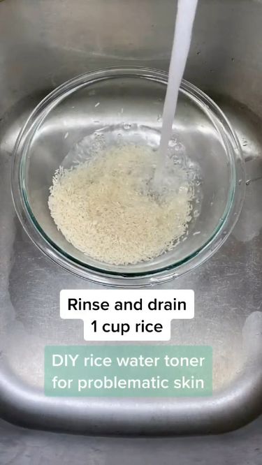 diy rice water toner Diy Rice Water, Rice Water Toner, Rice Water For Face, Diy Skin Toner, Rice Mask, Beginner Skin Care Routine, Facial Routine Skincare, Healthy Natural Hair Growth, Sunday Routine