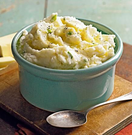 Sweet Potato Side Dish Recipes, Creamy Garlic Mashed Potatoes, Potato Baked, Garlic Mashed Potatoes Recipe, Sweet Potato Side Dish, Sweet Potato Sides, Alton Brown, Garlic Mashed Potatoes, Mashed Potato Recipes