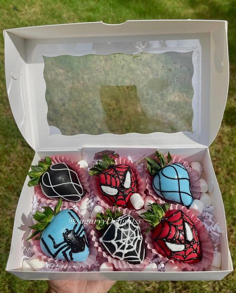 Brought back the Spider-Man themed strawberries ! 🕷️🕸️💙 #Spiderman #strawberries #chocolatecoveredstrawberries #Fourthofjuly #Smallbusiness Spiderman Strawberries, Strawberries Chocolate Covered, Treat Business, Strawberries Chocolate, Me As A Girlfriend, Covered Strawberries, Chocolate Strawberries, Lightning Mcqueen, Chocolate Covered Strawberries