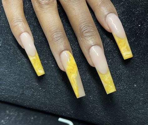 Yellow Acrylic Nails Designs, Yellow Acrylic Nails, Acrylic Nails Designs, Drip Nails, Stylish Nails Designs, Nail Art Pen, Exotic Nails, Design Nails, Glam Nails