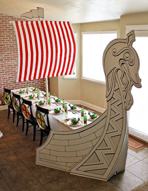 Love this tablescape at a Viking and Dragon themed birthday party via Kara's Party Ideas KarasPartyIdeas.com Printables, invitation, cake, decor, cupcakes, and more! #vikingparty #dragonparty #medievalparty Viking Halloween Decorations, D&d Party, Viking Classroom, Viking Birthday, Dragon Themed Birthday Party, Vikings Halloween, Viking Camp, Viking Party, Dragon Birthday Parties