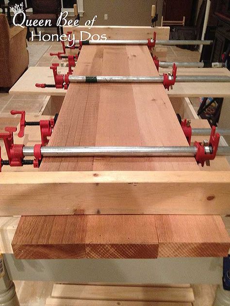 How To - Table Top Build • Queen Bee of Honey Dos Diy Esstisch, Cedar Table, Build A Farmhouse Table, Wood Table Diy, Diy Table Top, Diy Dining Table, Wooden Table Top, Make A Table, Woodworking Table