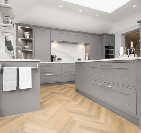 Contemporary Shaker Kitchens – Maple and Gray