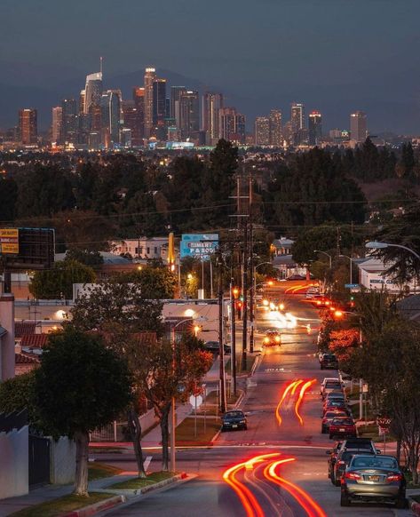 Dark La Aesthetic, South Los Angeles, Los Angeles At Night, Los Angeles Wallpaper, Los Angeles Aesthetic, Los Angeles Photography, Miami Skyline, Vision Board Images, East La