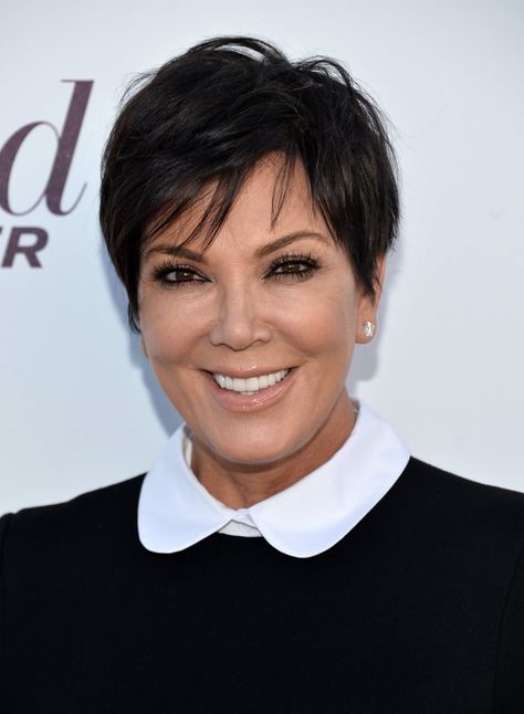 Kris Jenner . . . Chris Kardashian, Hadid Family, Kris Jenner Hair, Kris Kardashian, Jenner Hair, Kendall Jenner Makeup, Jenner Makeup, Jenner Family, Kris Jenner