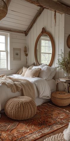 https://pin.it/4DU2xxwuL Bedroom Design Ideas Boho, Guest Bedroom Decor Cozy, Small Guest Bedroom Ideas Cozy, Tiny Home Decorating Ideas, Cottage Interiors Bedroom, Small Cottage Bedroom Ideas, Small Farmhouse Bedroom, Cottage Bedroom Ideas, Vintage Farmhouse Bedroom