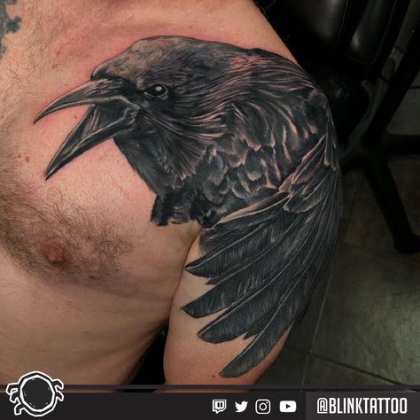 A double coverup I made to end my week! Wing is healed head is fresh! All done live at permanentdoodles.com Content Social Media, Pigeon Bird, Tattoos Art, Crows Ravens, R Tattoo, Professional Tattoo, Future Tattoos, The Rules, Pigeon