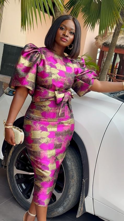 Instagram Damask Dress Styles Nigeria, Top With Pencil Skirt, Brocade Styles, Camera Poses, Fancy Short Dresses, African Attire Dresses, Long African Dresses, African Outfits, Corporate Dress