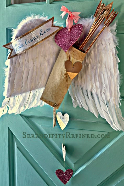 Saint Valentin Diy, Valentines Bricolage, Happy Hearts Day, Diy Valentines Decorations, Saint Valentine, Sweet Valentine, Door Decoration, Valentine's Day Diy, Pink Hearts