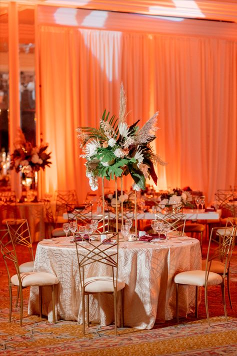 Corporate Gala Dinner Decor, Gala Decorations, Gala Themes, Corporate Events Decoration, Modern Centerpieces, Banquet Decorations, Park Hyatt, Dinner Decoration, Gala Events