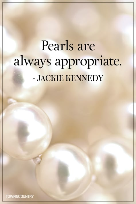 10 Quotes Every Jewelry Lover Needs to Memorize  - TownandCountryMag.com No Ordinary Girl, How To Have Style, Motivation Positive, Jewelry Quotes, 10th Quotes, Fashion Quotes, Jewelry Lover, Coco Chanel, Great Quotes