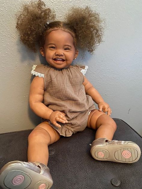 Reborn Babies Black, African American Reborn Babies, Custom Reborn Dolls, Real Looking Baby Dolls, African American Baby Dolls, Reborn Toddler Girl, American Baby Doll, Bb Reborn, Real Life Baby Dolls