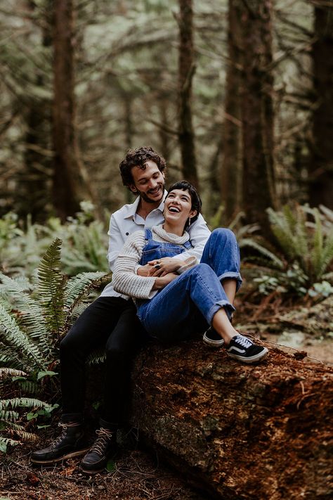 Cute Couple Pics Forest, Engagement Pictures Forest, Wilderness Engagement Photos, Poses In Forest, Engagement Photos In Forest, Engagement Photoshoot Ideas Woods, Woodland Photoshoot Ideas, Outdoorsy Couple Photos, Woods Couple Pictures