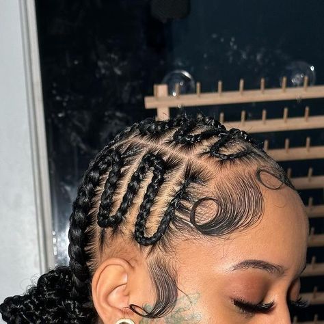 Medusa Braids, Stitch Braids, Mens Braids, Braided Bun, Braided Hairstyles For Black Women, Streetwear Fashion Women, Hair Envy, Black Women Hairstyles, Hair Inspo