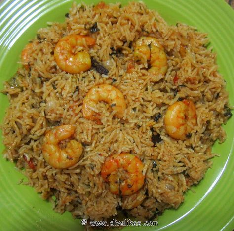 Prawn Biryani / Shrimp Biryani (Pressure Cooker Method) | Diva Likes Prawns Biryani, Shrimp Biryani, Prawn Biryani Recipes, Prawn Biryani, Prawns Curry, Veg Recipe, Fish Curry Recipe, Eating Food Funny, Prawn Curry