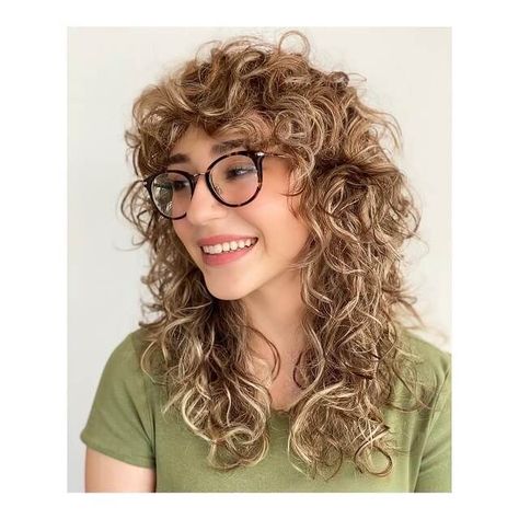 70s Hairstyles | Curly Shag 70s Hairstyles, Curly Shag, Natural Curly Hair Cuts, 70s Hair, Hippie Hair, Medium Curly Hair Styles, Haircut Inspiration, Haircuts For Curly Hair, Hairdos For Curly Hair