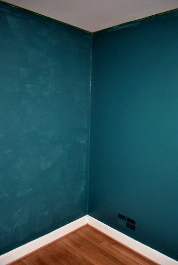 Bold Teal Walls & A Handy How-We-Cut-In Video | Young House Love Teal Wall Colors, Teal Paint Colors, Teal Interiors, Guest Bedroom Design, Teal Bedroom, Romantic Bedroom Decor, Teal Paint, Young House, Young House Love